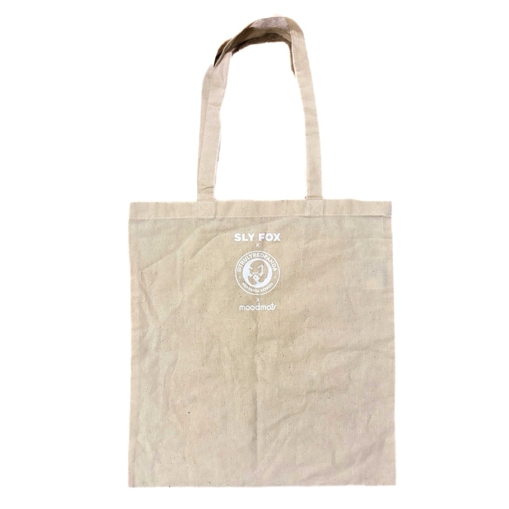 NEW - SLY FOX x Moodmats "Struly Red Panda" Graphic Canvas Reusable Tote Bag - Picture 3 of 3